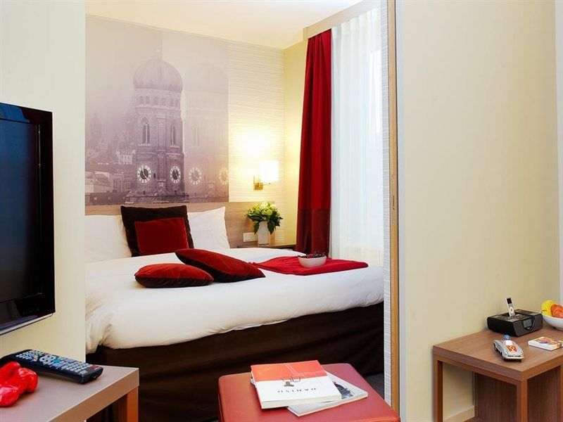 Adagio Centre 4*